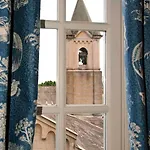 La Cervara Bed & Breakfast *