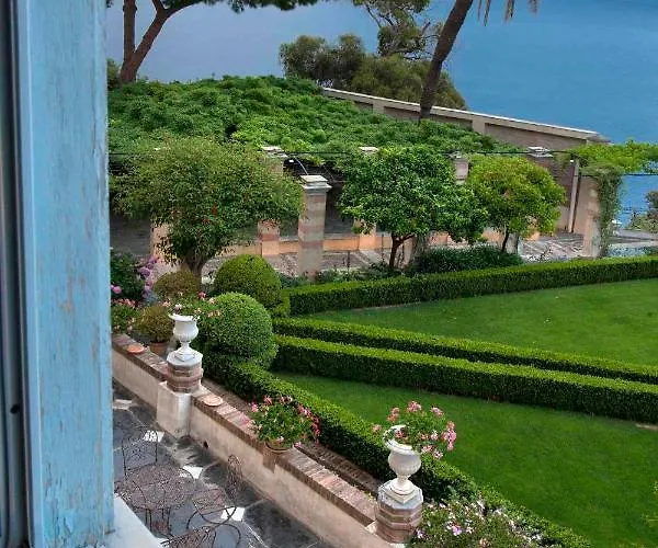 La Cervara فندق مبيت وإفطار *
