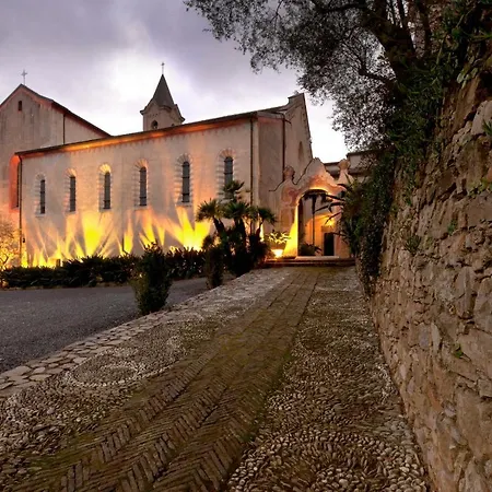 La Cervara Bed & Breakfast *